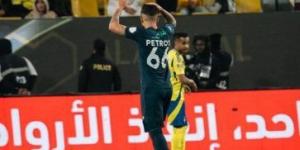 صورة : لاعب النصر السابق يفسر إشارته للجماهير خلال مواجهة الأخدود! - شبكة أطلس سبورت