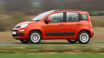 Fiat Panda driving 5